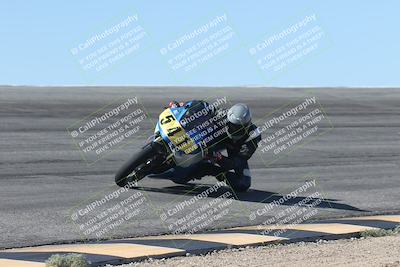 media/Oct-13-2025-Moto Forza (Mon) [[a66d839500]]/3-B Group/Session 2 (Bowl)/